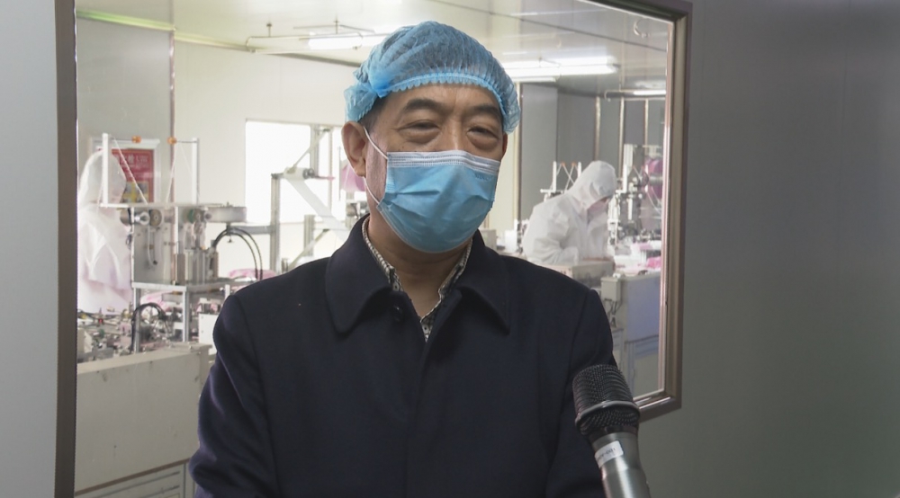 鄭州市醫用口罩日產能達230萬只。疫情就是命令，防控就是責任。